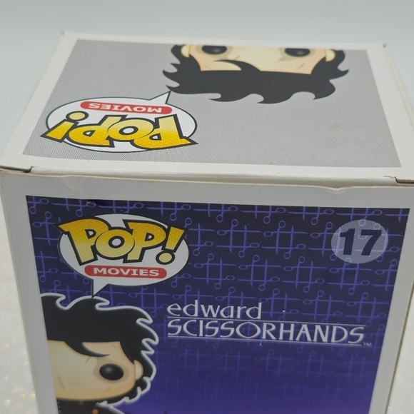 Funko Pop! Edward Scissorhands #17 Vinyl Figure - Picture 5 of 7